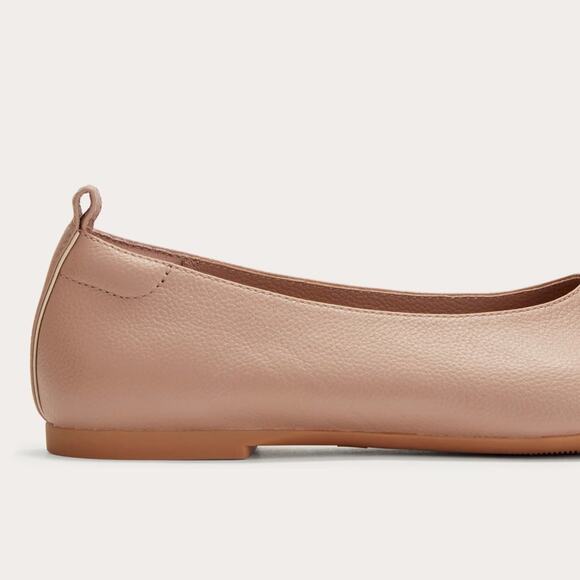 Everlane The Day Glove Flats Tan Nude Beige Leather 7.5 Ballet Flats Minimalist - Picture 5 of 8